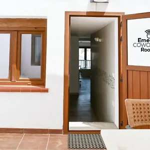 https://corralejo-emerald-coworking-3-persons-wifi-free.hotelsfuerteventura.org