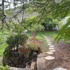 https://apartamento-rural-en-santa-cruz-de-tenerife.adeje-hotels.com