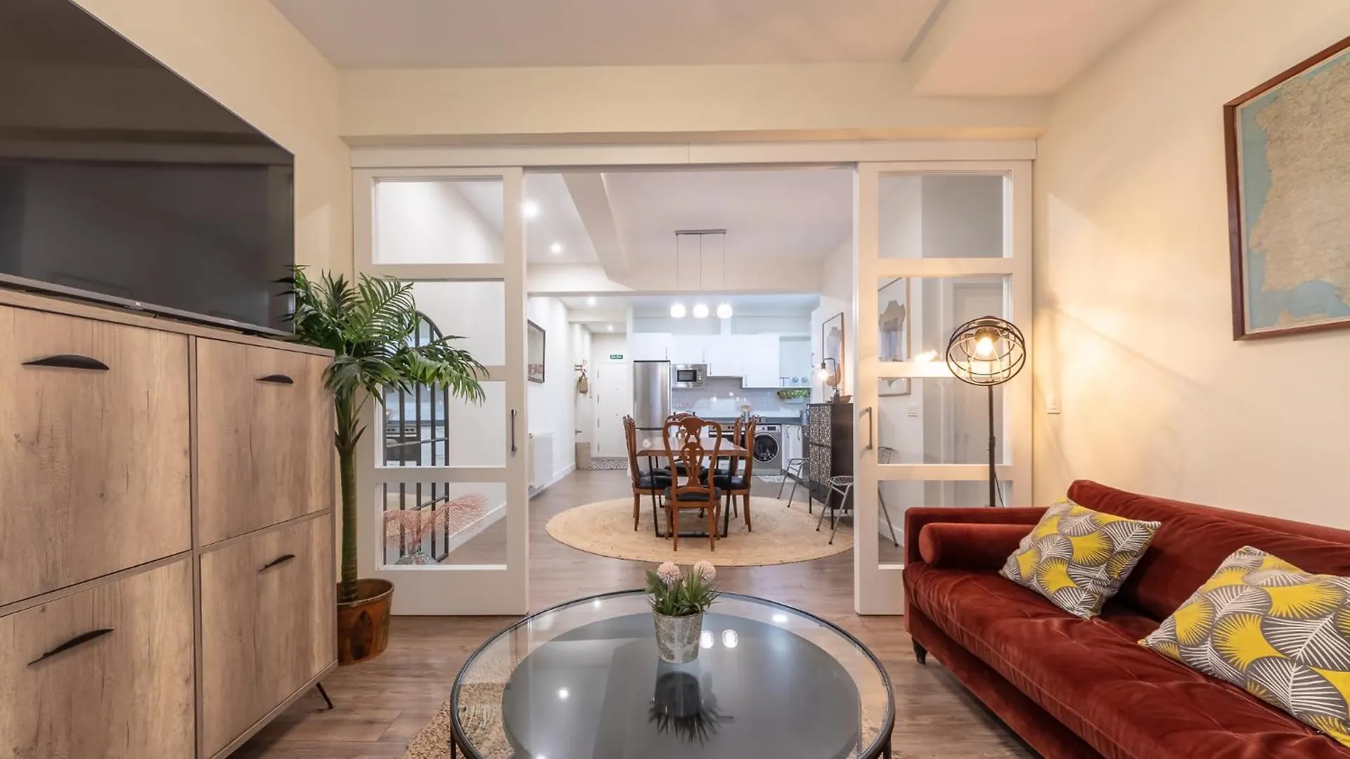 Homeloving Apartment Bilbao Centre With Parking 0*,  Spagna