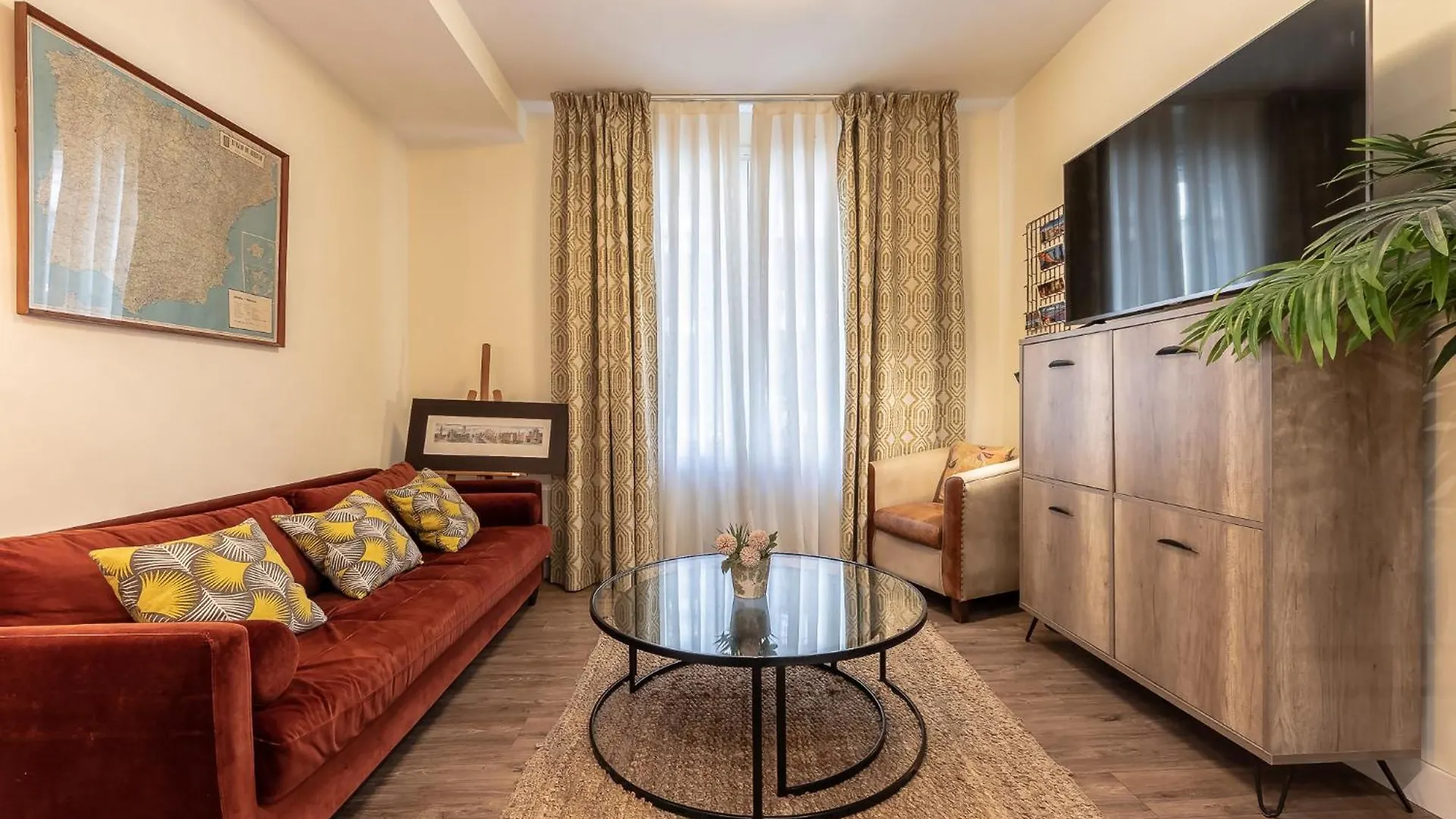 Homeloving Apartment Bilbao Centre With Parking