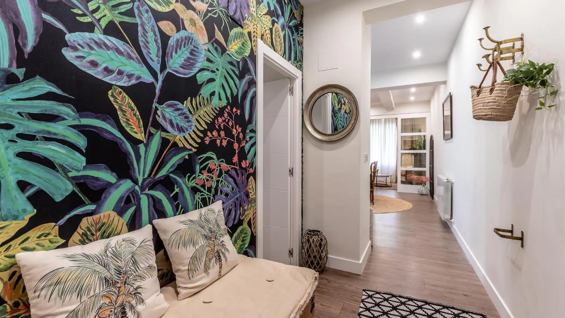 Homeloving Apartment Bilbao Centre With Parking