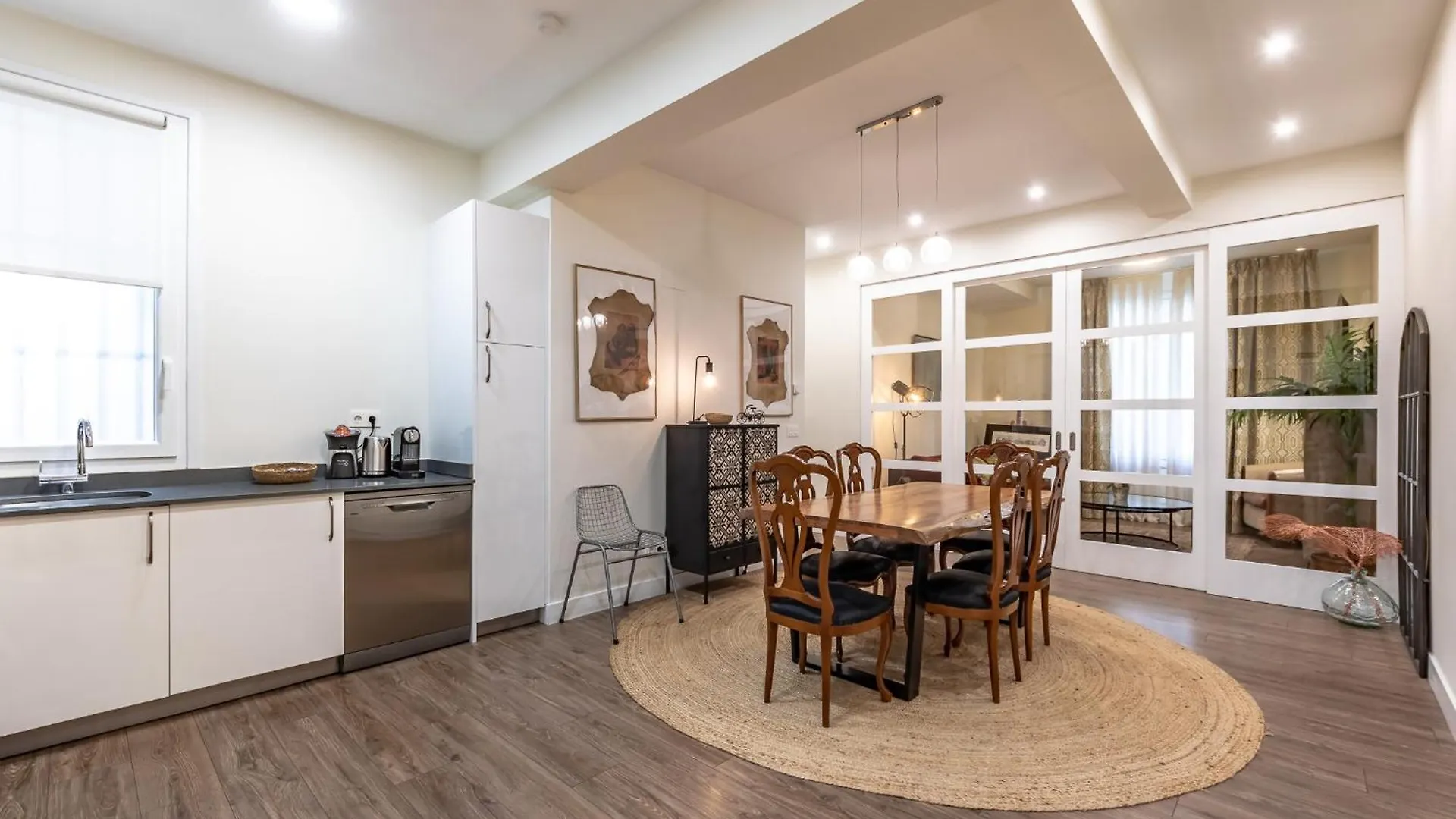 Homeloving Apartment Bilbao Centre With Parking contacts